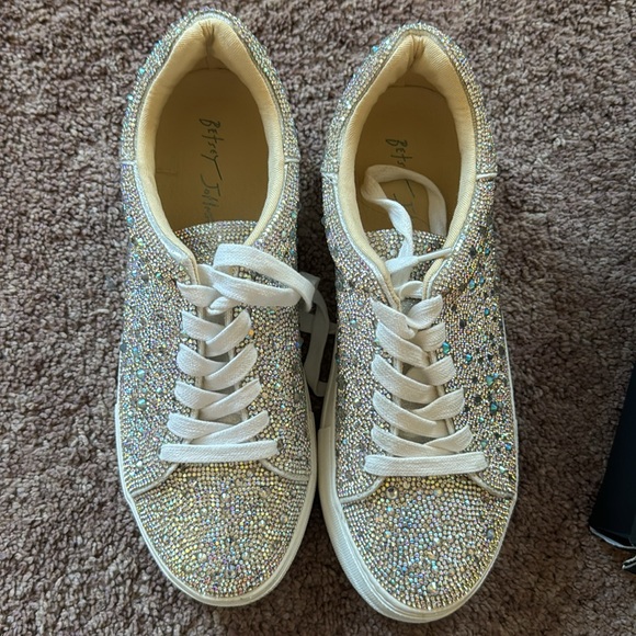 Betsy Johnson Sidny sneakers - Picture 5 of 5